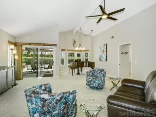 Photo #3: 240015044 Listing