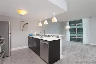 Photo #2: 240015083 Listing