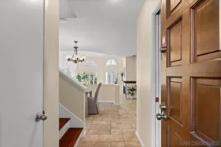 Photo #6: 240015137 Listing 