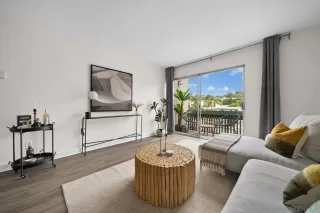 Photo #4: 240015142 Listing