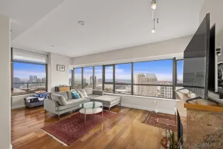 Photo #2: 240015203 Listing