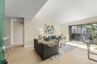 Photo #1: 240015225 Listing 