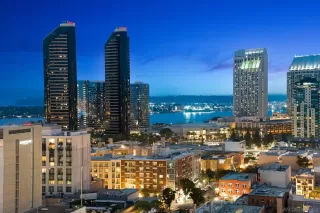 Photo #2: 240015244 Listing