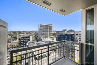 Photo #5: 240015298 Listing 