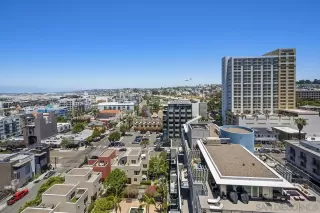 Photo #6: 240015298 Listing 