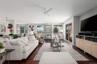 Photo #1: 240015332 Listing 