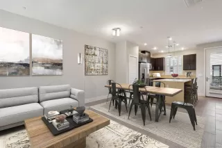 Photo #3: 240015344 Listing