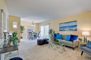 Photo #6: 240015367 Listing 