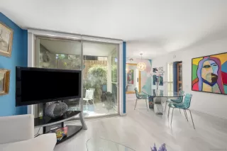 Photo #4: 240015382 Listing 