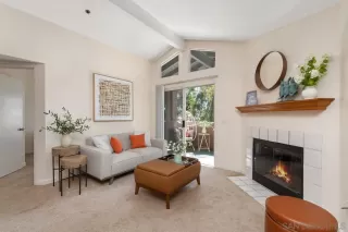 Photo #5: 240015410 Listing