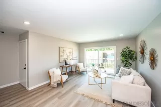 Photo #2: 240015462 Listing