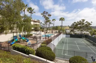 Photo #2: 240015513 Listing 