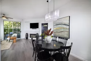 Photo #3: 240015548 Listing