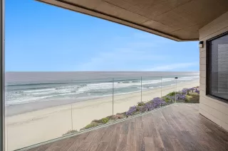 Photo #2: 240015614 Listing