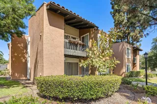 Photo #1: 240015651 Listing 