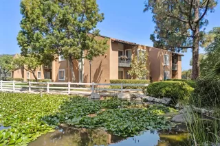 Photo #3: 240015651 Listing 