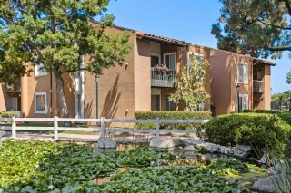 Photo #4: 240015651 Listing 