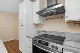 Photo #4: 240015731 Listing