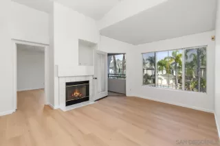 Photo #4: 240015733 Listing 