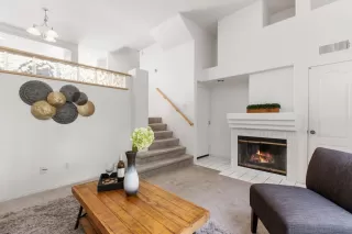 Photo #6: 240015740 Listing