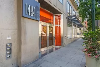 Photo #1: 240015759 Listing