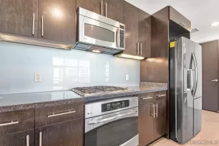 Photo #6: 240015759 Listing