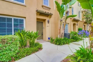 Photo #2: 240015775 Listing 