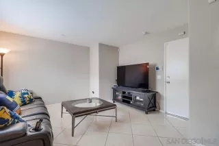 Photo #4: 240015775 Listing 