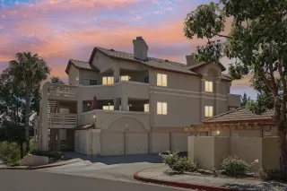 Photo #1: 240015818 Listing