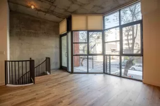 Photo #5: 240015820 Listing