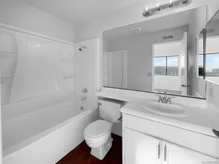 Photo #6: 240015847 Listing