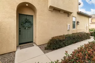 Photo #2: 240015854 Listing