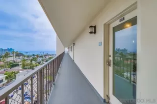 Photo #3: 240015881 Listing