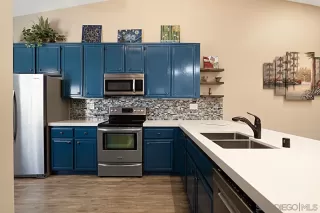 Photo #6: 240016048 Listing 