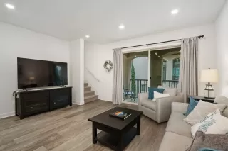 Photo #3: 240016067 Listing