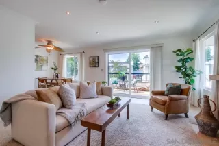 Photo #1: 240016092 Listing