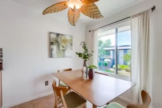 Photo #5: 240016092 Listing