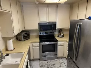 Photo #5: 240016130 Listing