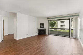 Photo #1: 240016229 Listing 