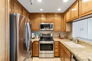 Photo #2: 240016229 Listing 