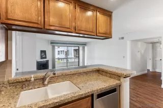 Photo #4: 240016229 Listing 