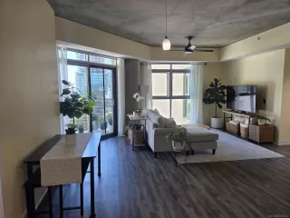 Photo #4: 240016233 Listing