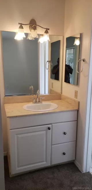 Photo #6: 240016248 Listing