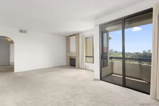 Photo #4: 240016250 Listing 