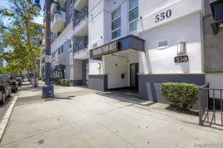 Photo #2: 240016266 Listing 