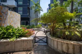 Photo #6: 240016325 Listing 