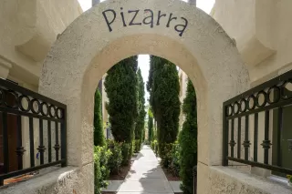 Photo #4: 240016330 Listing