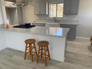 Photo #4: 240016335 Listing