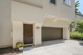 Photo #3: 240016465 Listing