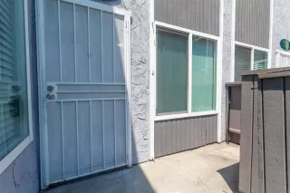 Photo #2: 240016489 Listing